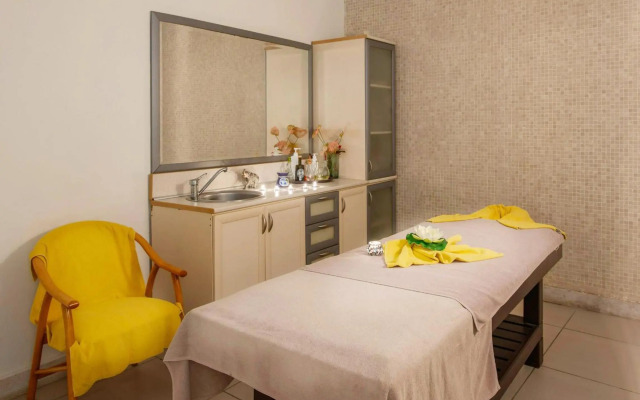 Hotel Golden Lotus - All Inclusive