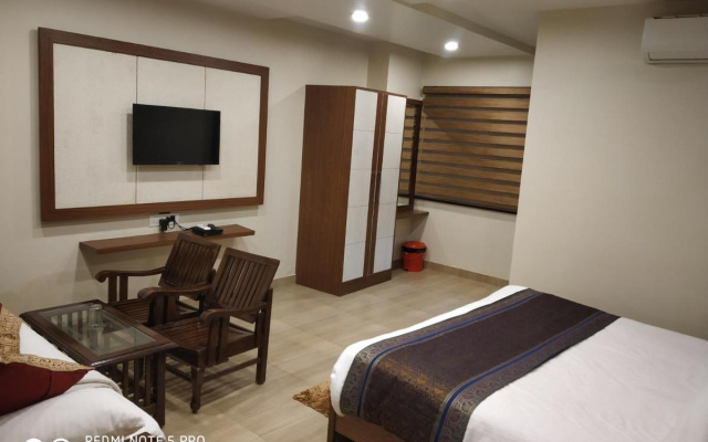 Hotel Aadesh Palace