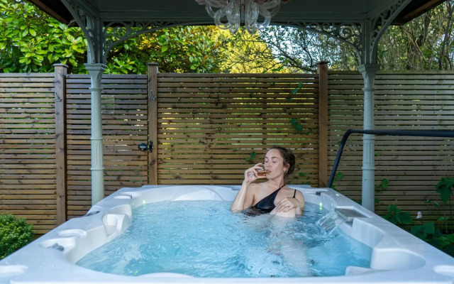 Homewood Hotel & Spa