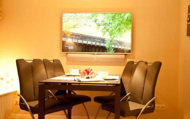 Kaept_n Nelson_ App_ 13