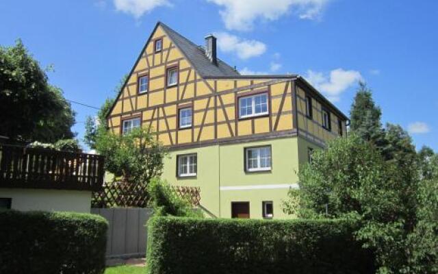 Haus am Bach Arnsfeld
