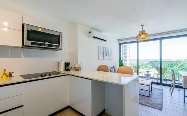 w Premium 1BR w Balcony in San Francisco