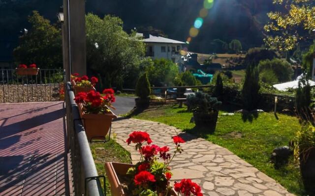 Aparthotel Sarrato