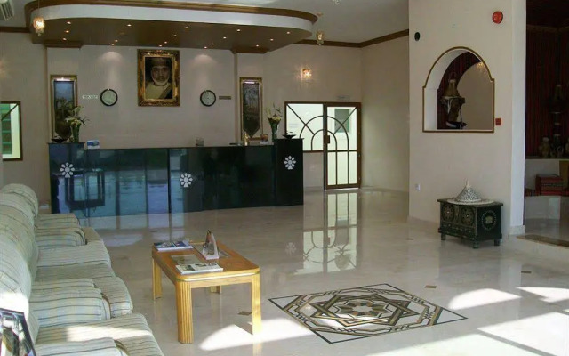 Green Oasis Hotel