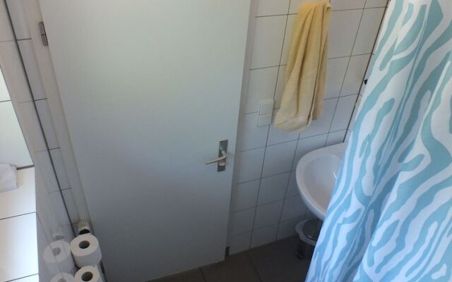 Max Hostel