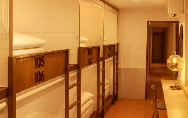 Shanti Hostel