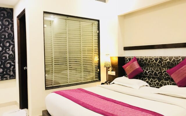 Hotel Singh Empire Dx