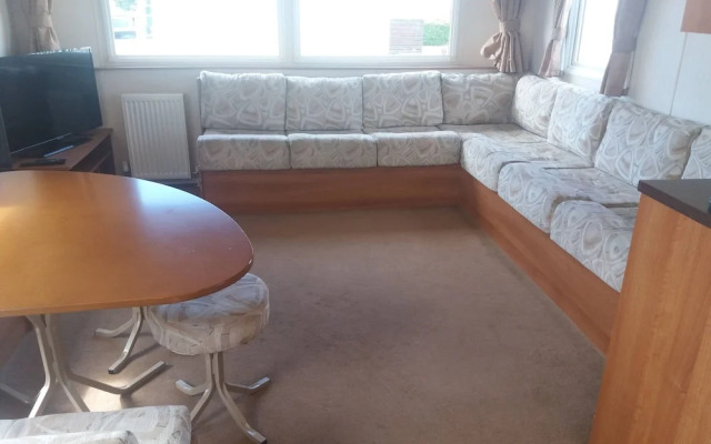 Beautiful 3-bedrooms Static Caravan Holiday Home