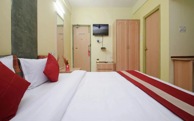 Collection O 5043 Ratnakar Days' Inn