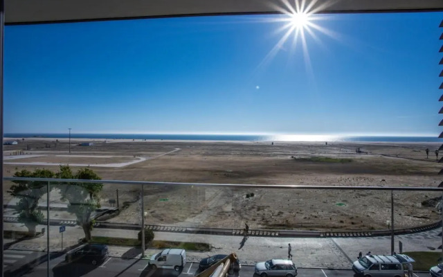 Acqua House by Rent4all