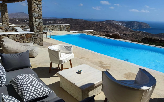 Amallini Suites