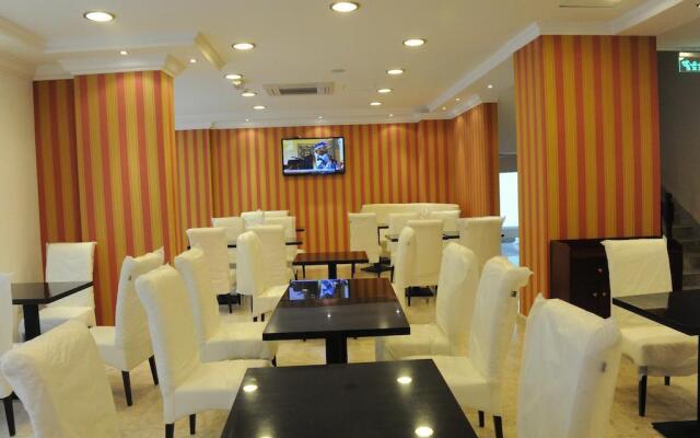 Pioneer Hotel Apartments Muscat