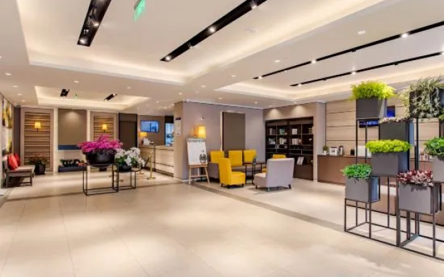 Homeinn Plus Hotel (Hefeinan Railway Station Lei Street South District)