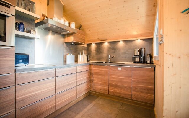 Peaceful Chalet in Turracherhöhe with Indoor Hot Tub