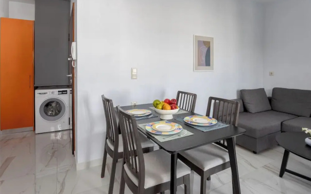 Boutique Seaview Apt near City Center