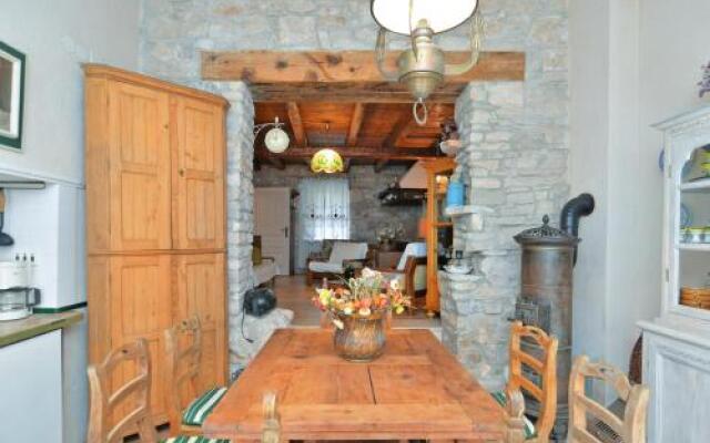 House Adriana 1715
