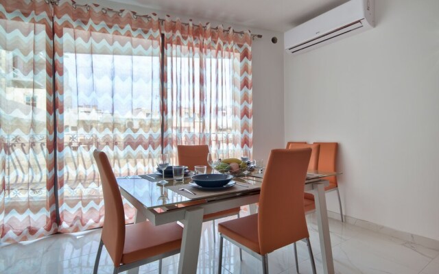 First Class Apartments Calleja by G&G