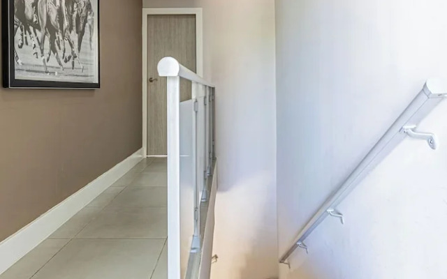 Las Islas Condominiums