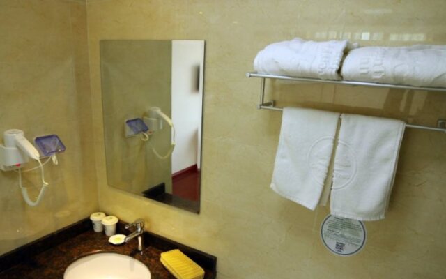 GreenTree Inn Jiangsu Zhenjiang Yaohan Express Hotel