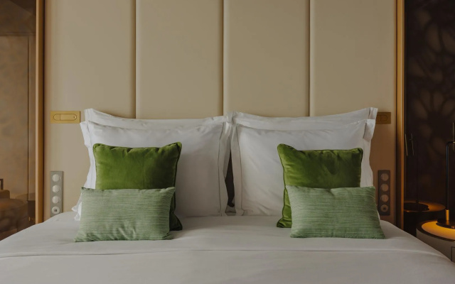 The Reserve - The Leading Hotels of the World - Savoy Signature