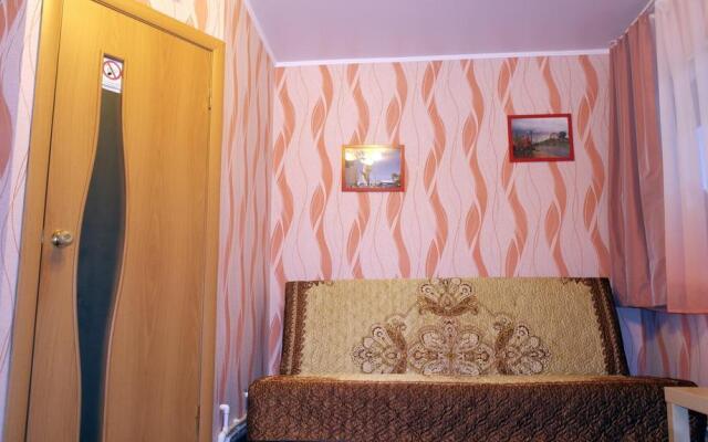 Na Rostovskoy 9 Guest House