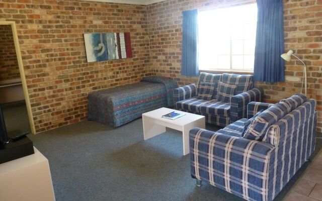 Mollymook Surfbeach Motel and Apartments