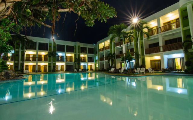 Apple Tree Resort and Hotel