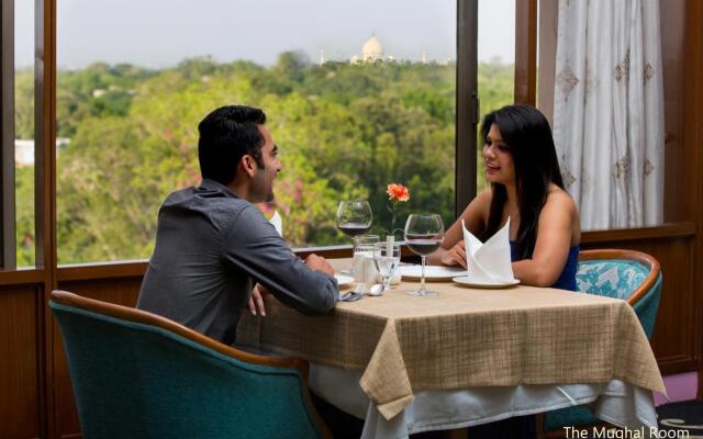 Hotel Clarks Shiraz