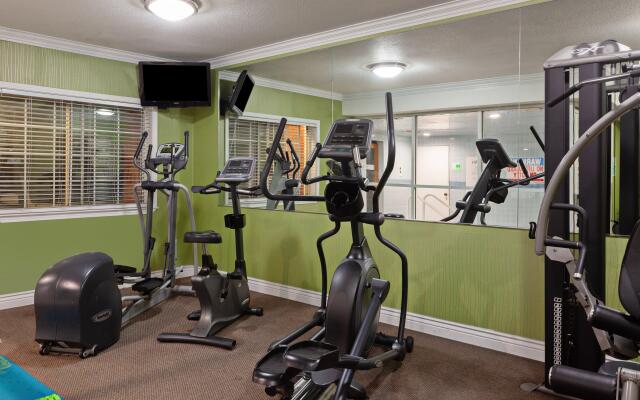 Holiday Inn Hotel & Suites San Mateo-San Francisco SFO by IHG