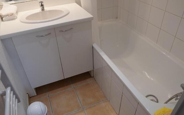Appartement Résidence Privé avec PARKING WIFI CLIM PISCINE