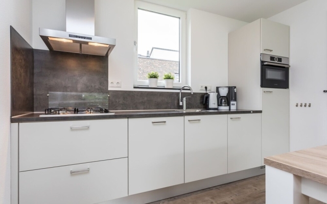 Buitenhof De Leistert Roggel