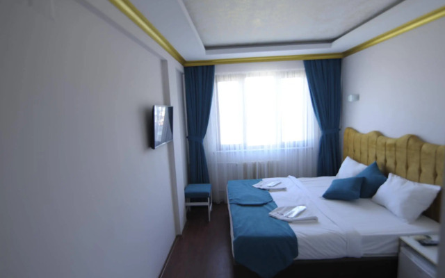 Anil Hotel