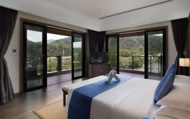 Mount Fanjing Borui Resort