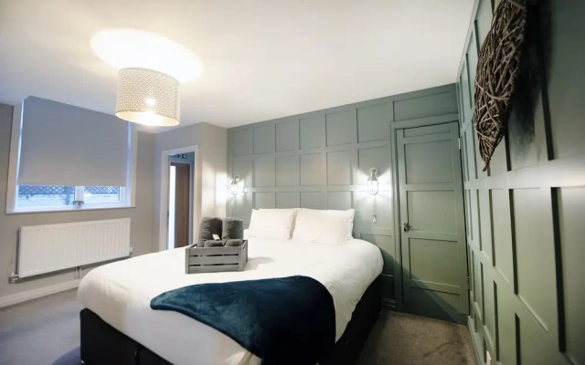The Stamford Apartment