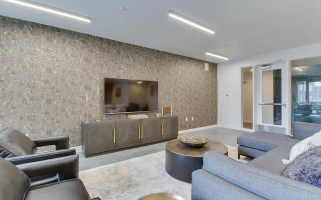 Stay Alfred at The Fowler