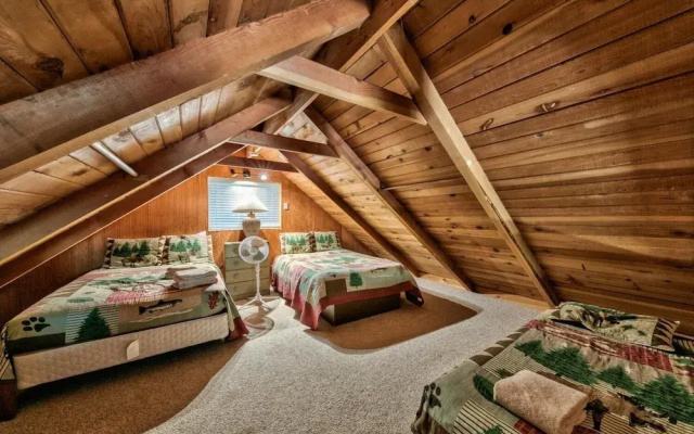 Hank Monk Chalet by RedAwning
