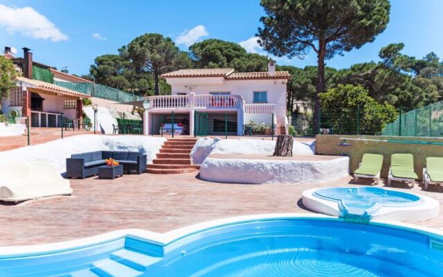 House Mercury Lloret de Mar