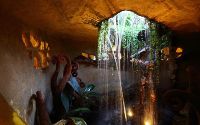 VC@Suanpaak Hotel & Serviced Apartments