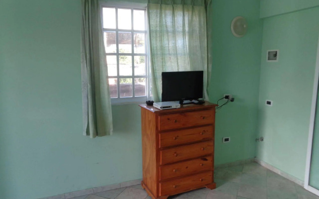 RIG Hostel Boca Chica Back Packer