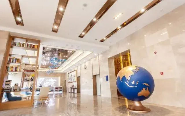Kyriad Marvelous Hotel