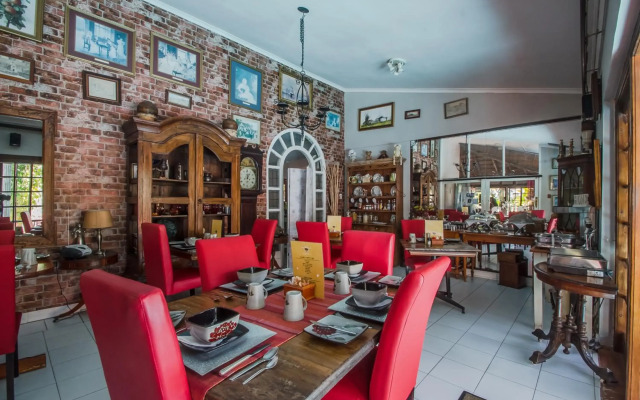 HoneyPot Guesthouse