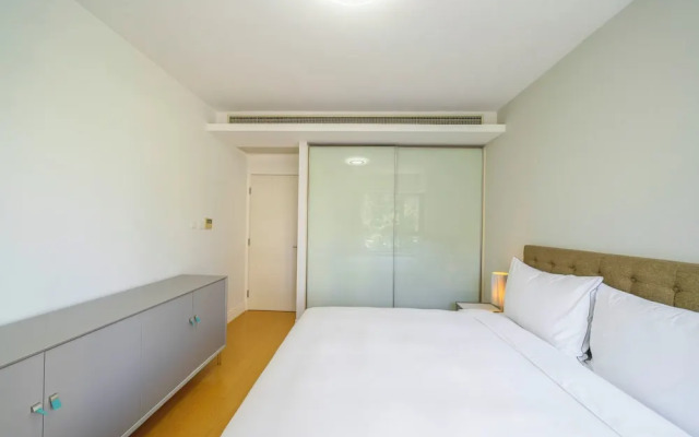 Tyms Modern 2BR 1BA Suite Xujiahui Metro