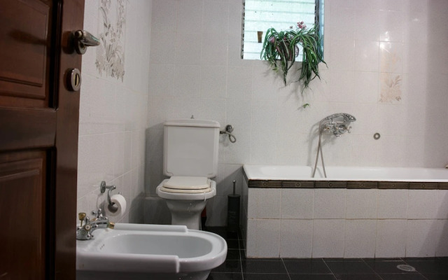 Alexandra Villa Stalos