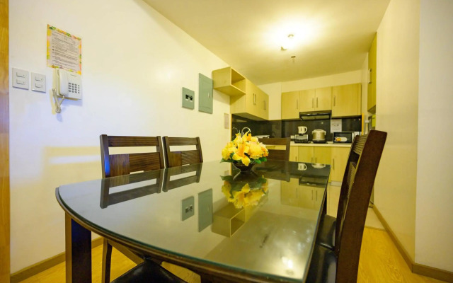 Cedar Peak Condo near Session Road