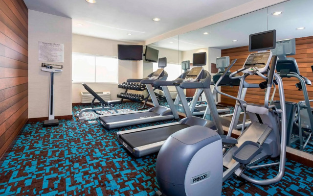 Fairfield Inn & Suites Holland