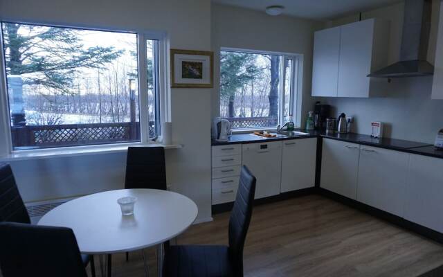 Hlíðarból Farm Guesthouse