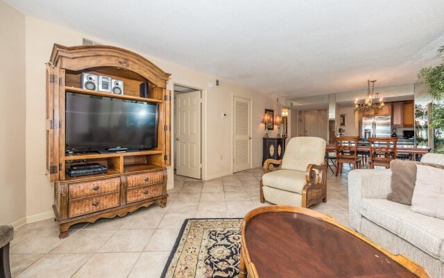 Yacht Club 7536 by Vtrips