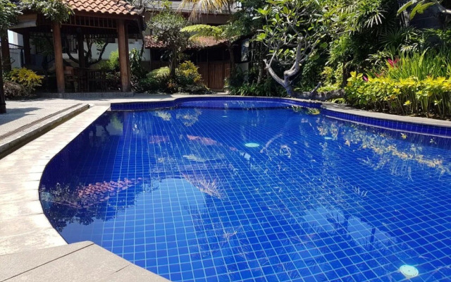 Jos And Hanny Homestay By Zuzu