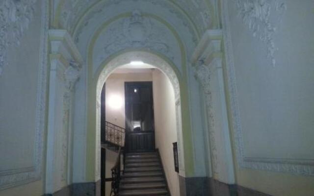 Ho-Bi Room and Apartment