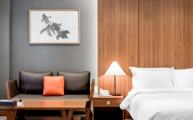 Oriens Hotel & Residences